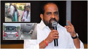 రాజధాని అమరావతిలో ఉద్రిక్తత: బీజేపీ నేత కారుపై రాళ్ల దాడి