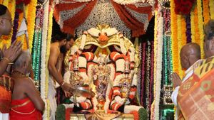 తిరుమలలో శ్రీరామ పట్టాభిషేకం - బ్రేక్ దర్శనాలపై కీలక నిర్ణయం..!!