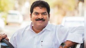 టీడీపీ నేత వరుపుల రాజా హఠాన్మరణం