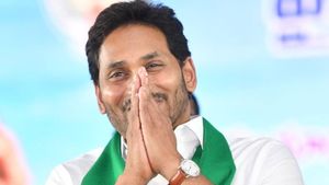 పార్టీ ఆవిర్భావ దినోత్సవం వేళ.. వైఎస్ జగన్ భావోద్వేగం