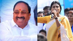 తుమ్మలకు కొత్త ఆఫర్ - షర్మిలపై అభ్యర్ధి ఫిక్స్..!!