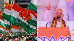 మోదీని తిడితే మీకు మైలేజీ పెరుగుతుందా ?, దమ్ములేని నాయకులతో ఇదే? 