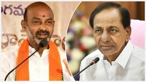 కేసీఆర్ ఎందుకు రాలేదు? షెడ్యూల్ ఏంటీ?: శాలువా తెచ్చానంటూ బండి సంజయ్
