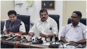 ఏపీలో ఒంటిపూట బడుల ప్రకటన-సమయాలివే-ఎప్పటి నుంచో తెలుసా ?