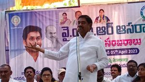 తొడగొట్టి- మీసం మెలేసిన మంత్రి ధర్మాన..!!