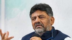 డీకే శివకుమార్ మీద సీబీఐ కేసు, కోర్టు ఏం చెప్పిందంటే, ఎన్నికల సమయంలో బిగ్ రిలీఫ్ ! 