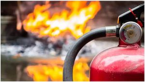 Fire Accident: నాచారంలో భారీ అగ్నిప్రమాదం.. 