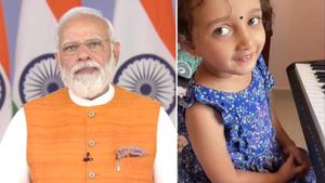 Viral Video:కర్నాటక ఎన్నికల వేళ ప్రధాని మోదీ షేర్ చేసిన ఈ  వీడియో వైరల్..!