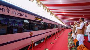 Hyderabad: వందేభారత్ సహా రూ. 11,355 కోట్ల అభివృద్ధి పనులకు ప్రధాని మోడీ శ్రీకారం