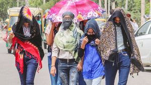 AP Heat Wave : ఏపీలో రేపు ఈ ప్రాంతాల్లో తీవ్ర వడగాల్పులు..