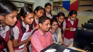 AP SSC results 2023 : పదో తరగతి పరీక్షా ఫలితాల విడుదల- ఇలా చెక్ చేసుకోండి..