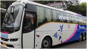 TSRTC: ప్రయాణికులకు శుభవార్త చెప్పిన టీఎస్ఆర్టీసీ.. హైదరాబాద్, బెంగళూరు మధ్య లహరి, గరుడ బస్సులు..