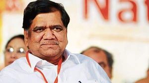 నా సీనియారిటీ, సిన్సియారిటీ చూసి సీఎం పదవి ఇచ్చారు. ఫ్రీగా ఇచ్చారా ? 