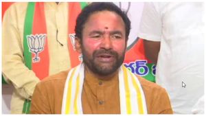   కేసీఆర్ సర్కారు తీరుతో రైతులకు తీవ్ర నష్టం: రాజకీయ పార్టీలకే నిధులంటూ కిషన్ రెడ్డి ఫైర్