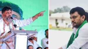 ఎమ్మెల్యే ఓవర్ యాక్షన్, దేవుడి మీద కాకుండా డీకే శివకుమార్ మీద ప్రమాణం ?