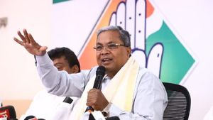 కులం కార్డుతో పోటీ చేస్తారా ?, రిసార్టు రాజకీయాలు అవసరం లేదు, సిద్దూ ! 