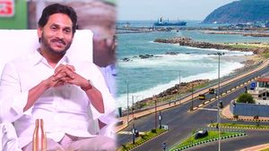 ముఖ్యమంత్రి జగన్ విశాఖ కేంద్రంగా మరోసారి..!!