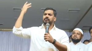చిన్న బ్రేక్ ఇచ్చా- పార్టీ మార్పుపై తేల్చేసిన అనిల్ కుమార్ యాదవ్