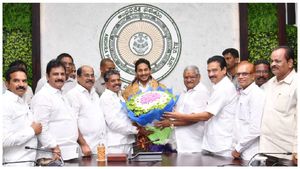జగన్ కు ఉద్యోగ నేతల థ్యాంక్స్- సీఎం భావోద్వేగం-జీపీఎస్ పై కీలక వ్యాఖ్యలు..