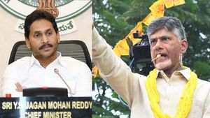 నలుగురూ నాలుగు వైపులా - సీఎం జగన్ చుట్టూ 