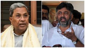 ఆర్ టీసీ బస్సుల్లో మహిళలకు ఉచిత ప్రయాణం, డేట్, టైమ్ ఫిక్స్, కౌంట్ డౌన్ ! 