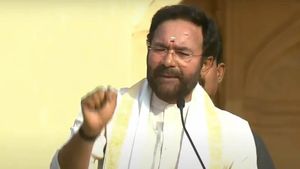 తెలంగాణ ప్రజలకు ద్రౌపది ముర్ము శుభాకాంక్షలు- జెండా ఎగరేసిన జీ కిషన్ రెడ్డి
