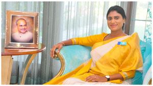 ఇలాగైనా కలిసొస్తుందేమో- షర్మిల లోటస్ పాండ్ ఇంట్లో `వాస్తు` మార్పులు..!!