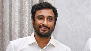 ఎంత చెప్పినా తక్కువే- వలంటీర్లపై అంబటి రాయుడు 