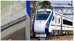 రైళ్ల మీద పగ, ప్రతీకారం, ఏసీ బోగీలు, ఇంజన్ మీద దాడులు, వందే భారత్ తరువాత ! 