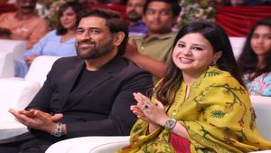 LGM trailer: తమిళుల రుణం తీర్చుకుంటోన్న ధోనీ