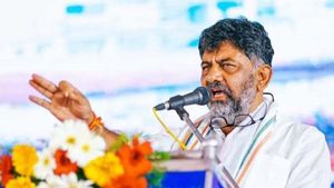 హైదరాబాద్, చెన్నై కంటే బెంగళూరు చాలా సేఫ్టీ, డీసీఎం డీకే హాట్ కామెంట్స్ ! 