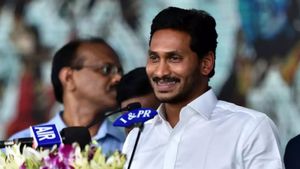 ఏపీ గ్రాండ్ కెన్యన్‌లో స్టార్ హోటల్- జగన్ శంకుస్థాపన