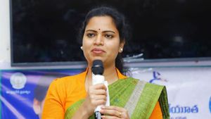  ఆర్ 5: టీడీపీ, చంద్రబాబుకు ఏ మాత్రం ఇష్టం లేదు..