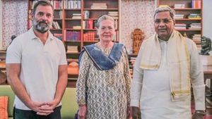 కాంగ్రెస్ పార్టీ సంచలన నిర్ణయం, టార్గెట్ 28, మిత్రపక్షాలకు షాక్ ఇస్తున్న లీడర్స్! 