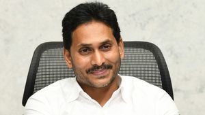 సౌత్‌లోనే అతిపెద్ద షాపింగ్ మాల్- విశాఖలో జగన్ భూమిపూజ