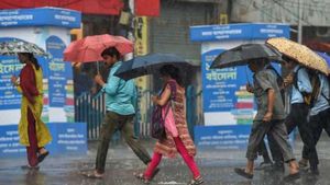 వెదర్ అప్‌డేట్: తెలంగాణలో రెండ్రోజులపాటు భారీ వర్షాలు, ఏపీలోనూ