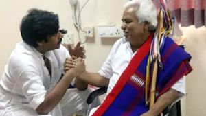 నా అన్న గద్దర్ అంటూ పవన్ కళ్యాణ్ భావోద్వేగభరిత కావ్యం