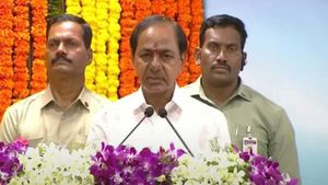 పింఛన్ల పెంపుపై సీఎం కేసీఆర్ కీలక ప్రకటన