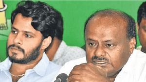  మాజీ సీఎం ఆరోగ్యం గురించి ఆయన కొడుకు, సినీ హీరో ఏం చెప్పారంటే !