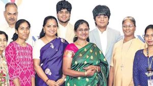 కల్వకుంట్ల కవిత కుమారుల పెద్ద మనసు
