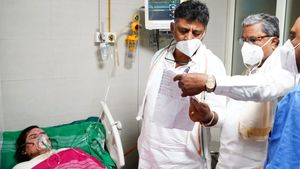 విచారణ జరుగుతోంది, మ్యాటర్ మొత్తం బయటకు వస్తోంది, వెయిట్ చెయ్యండి, డీకే! 