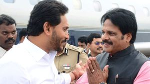  ఎంవీవీ సత్యనారాయణకు కొత్త బాధ్యతలు: వెలగపూడిపై పోటీకి సై: బీసీ నేతకు విశాఖ ఎంపీ టికెట్..?