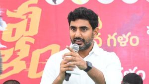 సత్తా చాటాల్సిందే, పార్టీ నేతలకు తేల్చి చెప్పిన లోకేశ్..!!