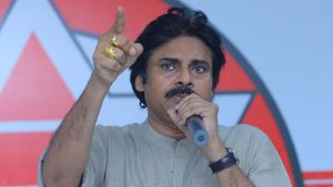 మకాం మార్చిన పవన్- ఇక కేరాఫ్..