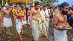 అర్చకులకు గుడ్ న్యూస్..!!