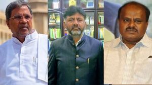 ఆసుపత్రిలో మాజీ సీఎం, ఒక్కసారిగా ఏం జరిగింది, ఆంధ్రా బార్డర్ కు వెళ్లాలని ప్లాన్ చేస్తే ! 