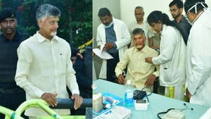 జైల్లో చంద్రబాబు, ఆంధ్రా బంద్, బాబు అడ్డా కుప్పంలో ఇది పరిస్థితి, ఎక్కడికక్కడే అంతా ! 