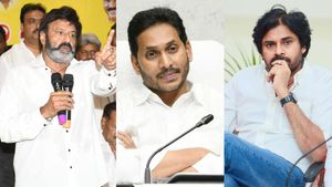  బాలయ్య - పవన్ కలిసికట్టుగా, టార్గెట్ జగన్ : పొలిటికల్ మాస్టర్ ప్లాన్..!!