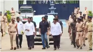Mulakhat : జైల్లో చంద్రబాబుతో పవన్, బాలయ్య, లోకేష్ ములాఖత్-జగన్ సర్కార్ పై విమర్శలు.. 
