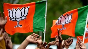 బీజేపీ వంతు! ఎమ్మెల్యే టికెట్‌కు ఆశావాహుల నుంచి దరఖాస్తులు స్వీకరణ
